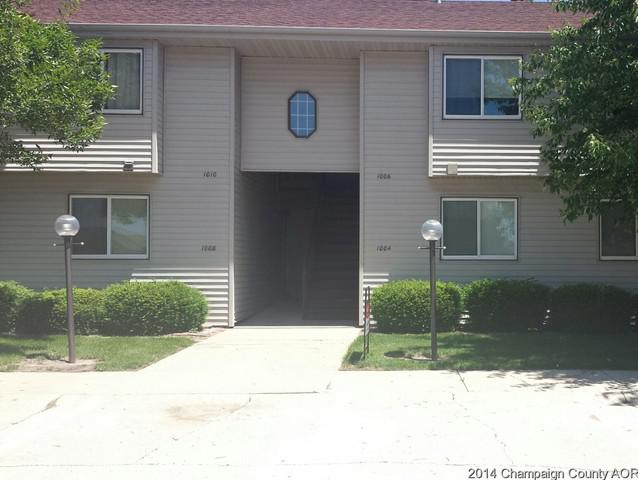 1004 Kara Dr, Champaign, IL 61822