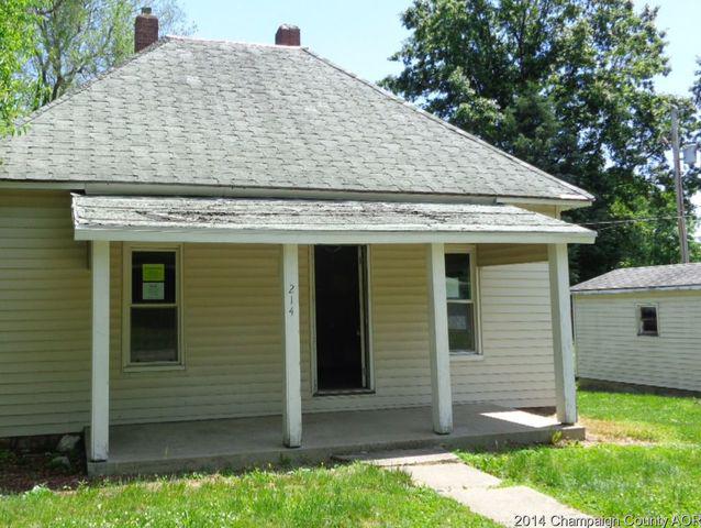 214 N High St, Paris, IL 61944