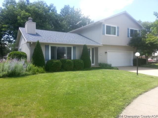 609 Rossmoor Ct, Champaign, IL 61822