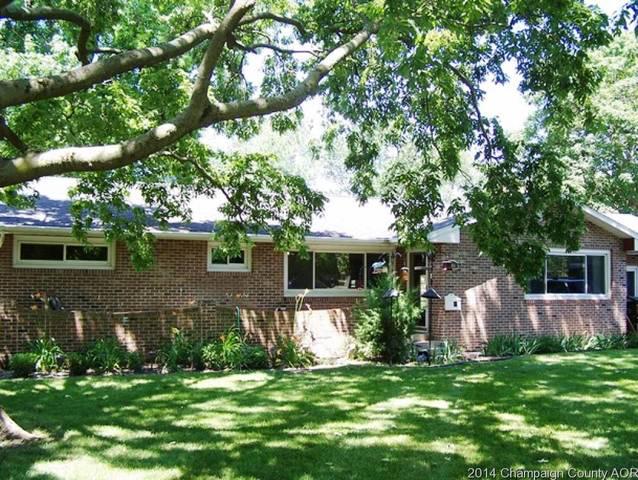 106 N Henson Rd, Villa Grove, IL 61956