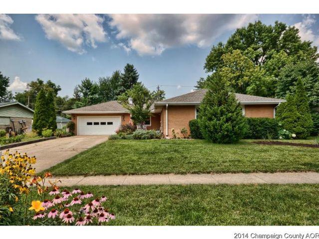 1206 Foothill Dr, Champaign, IL 61821