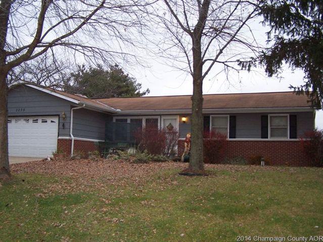 2235 Heather Hills Dr, St. Joseph, IL 61873