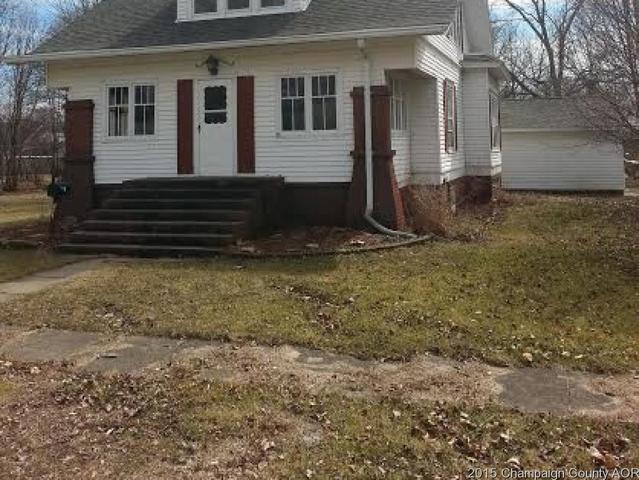311 W Wilson Ave., Villa Grove, IL 61956