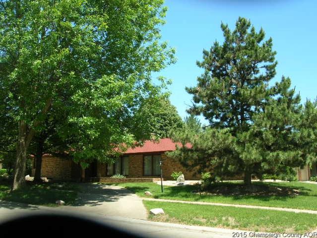 2330 Noel Dr, Champaign, IL 61821