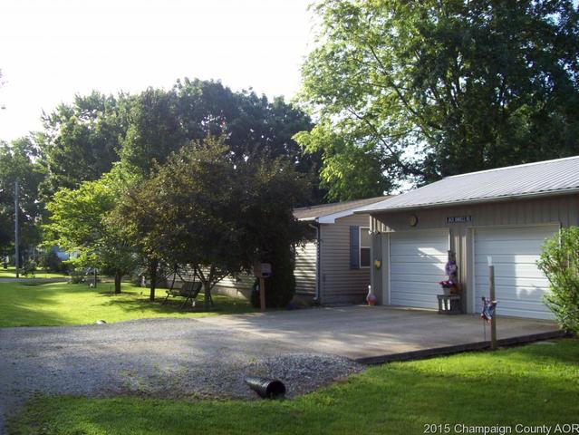 206 Yates, Newman, IL 61942