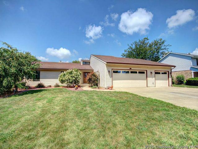 1304 Bradford Cir, St. Joseph, IL 61873