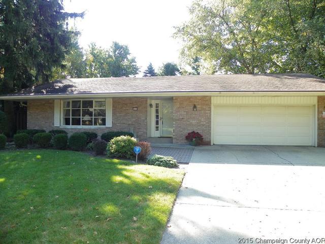 1115 Foothill Dr, Champaign, IL 61821