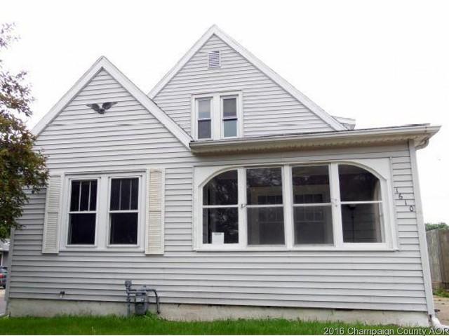 1610 Martha St, Pekin, IL 61554