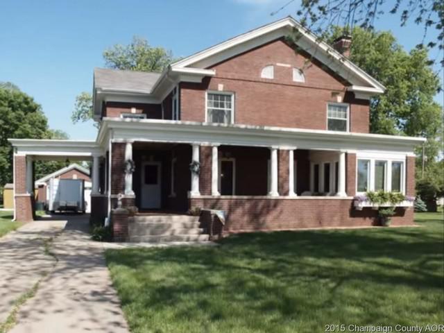 300 S Oak St, Pesotum, IL 61863