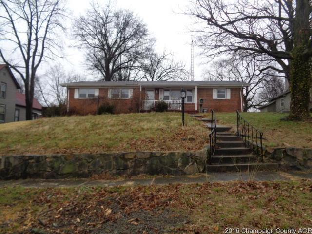 1104 Maple St, Mt Vernon, IL 62864