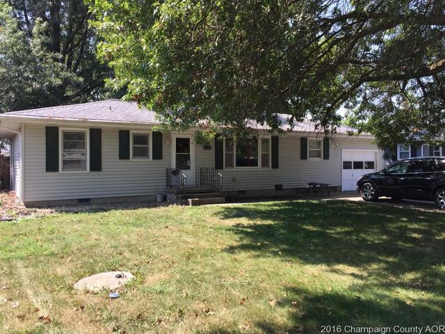 411 E 2nd St, Gibson City, IL 60936