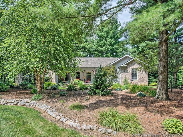 52 Glenn Drive, White Heath, IL 61884