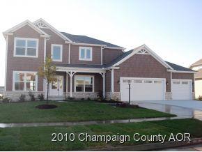 2105 Wiggins St., Champaign, IL 61822