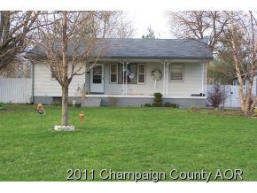 202 W Hickory, Mahomet, IL 61853