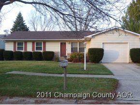 2106 Clover Ct West, Champaign, IL 61821
