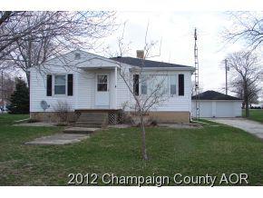 2492 Cr 2095e, Thomasboro, IL 61878