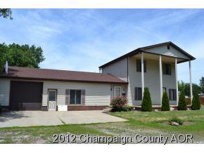 306 W Third St, Arthur, IL 61911