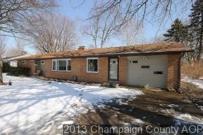 310 Kelly Ct, Champaign, IL 61821