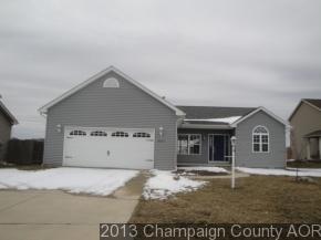 4003 Pebblebrook Ln, Champaign, IL 61822