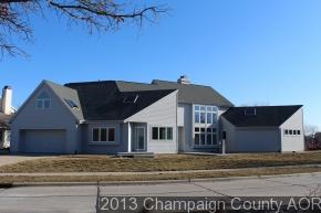 2902 Valleybrook Dr, Champaign, IL 61822