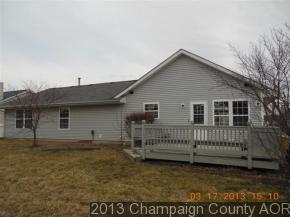 503 Sherwood Dr, St. Joseph, IL 61873