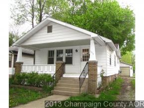 1018 W Vine St, Champaign, IL 61821