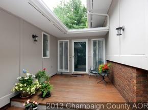 6 Genevieve Lane, Champaign, IL 61820