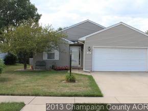 809 Erin Dr, Champaign, IL 61822