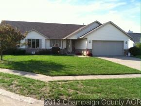 405 Chestnut Dr., St. Joseph, IL 61873