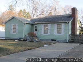 707 Dover Pl, Champaign, IL 61820