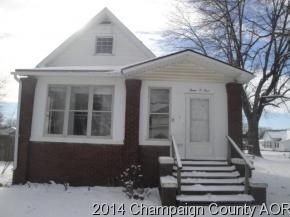 301 E Washington Ave, Casey, IL 62420