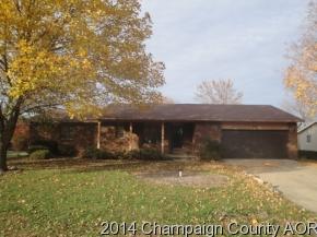 2242 Nancy Ln, St. Joseph, IL 61873