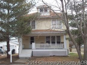 516 S Ash St, Arthur, IL 61911