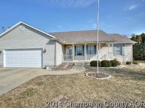 235 E State, Cisco, IL 61830