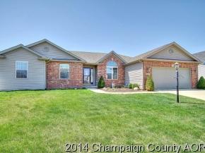 815 Chickory Dr, Champaign, IL 61822