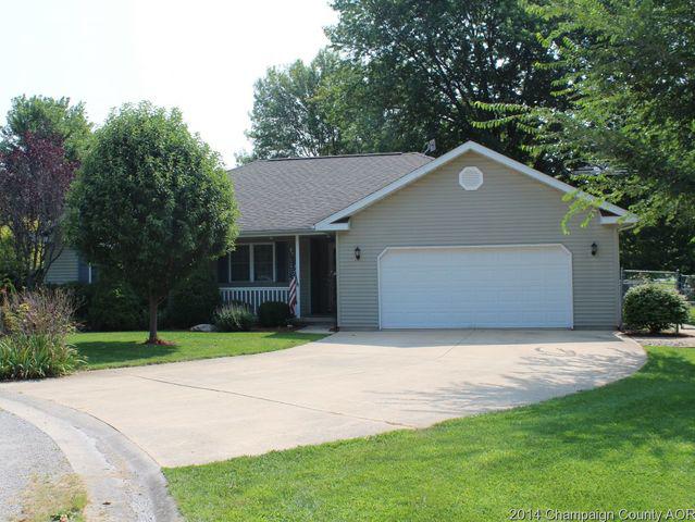 267 Washington Ct, Arcola, IL 61910