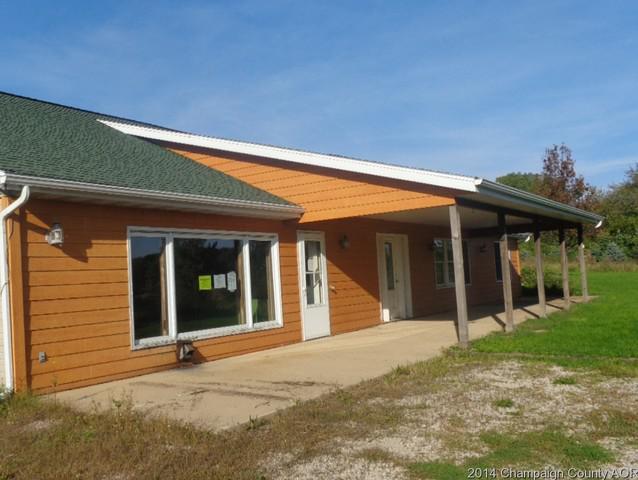 309 Carlock Ct, Carlyle, IL 62231