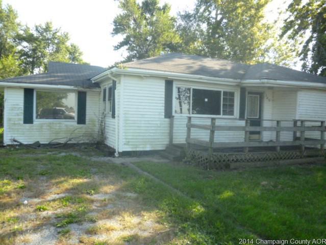 305 W Adams St, Garrett, IL 61913