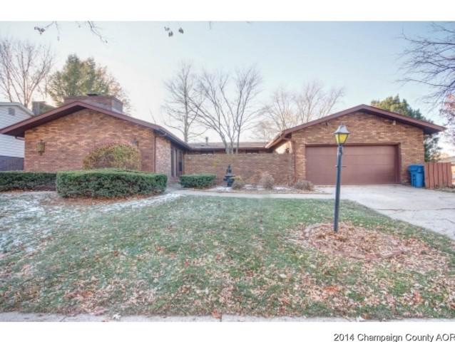 2203 Seaton Ct, Champaign, IL 61821