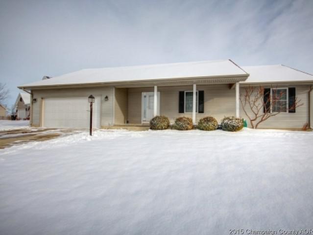 616 N Glover Ct, St. Joseph, IL 61873