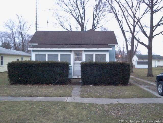 805 E Progress St, Arthur, IL 61911