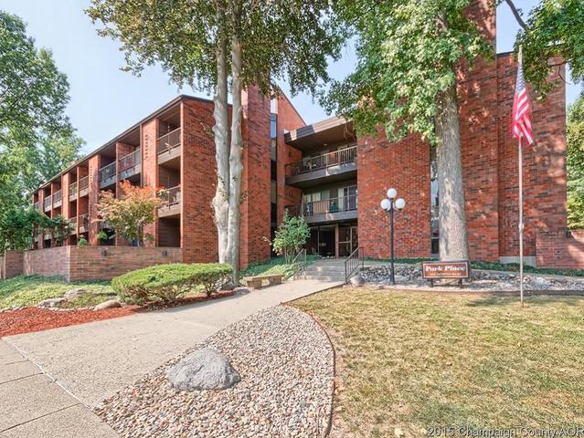 107 N Elm St #311, Champaign, IL 61820
