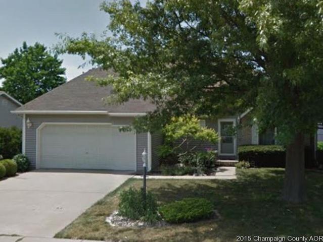 615 Bellerieve Dr, Champaign, IL 61822