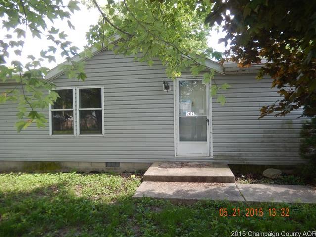 207 E Church St, Sadorus, IL 61872