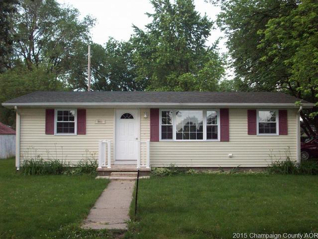 803 E Fairview Dr, Tuscola, IL 61953