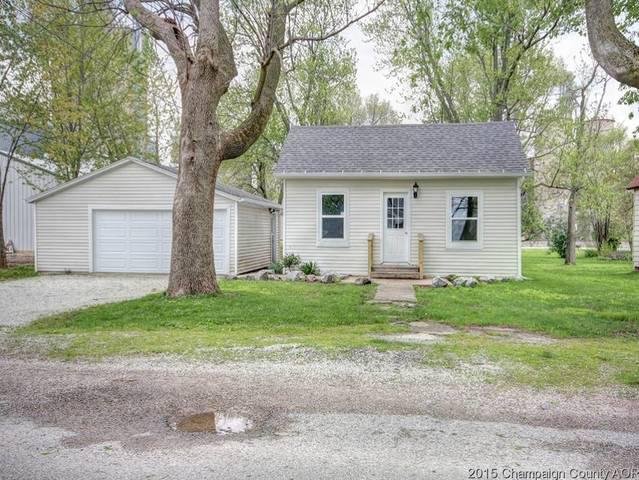 105 E Tyler St, Philo, IL 61864