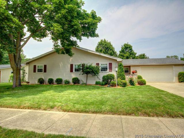 312 Arbours Dr, Savoy, IL 61874