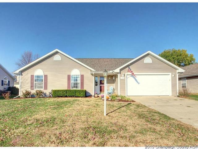 700 Bluestem Dr, St. Joseph, IL 61873