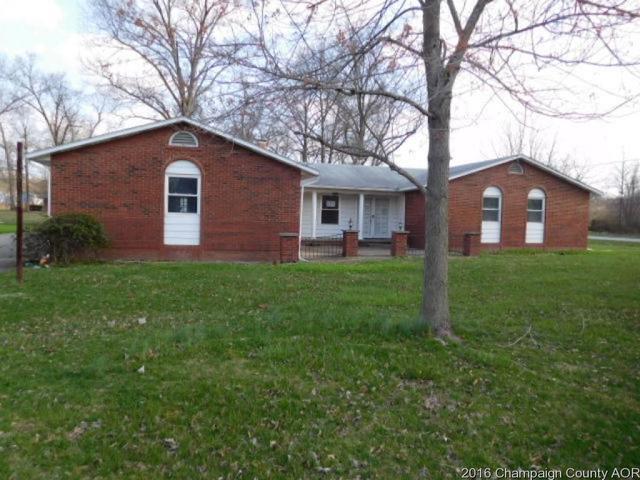 331 Circle Dr, Salem, IL 62881