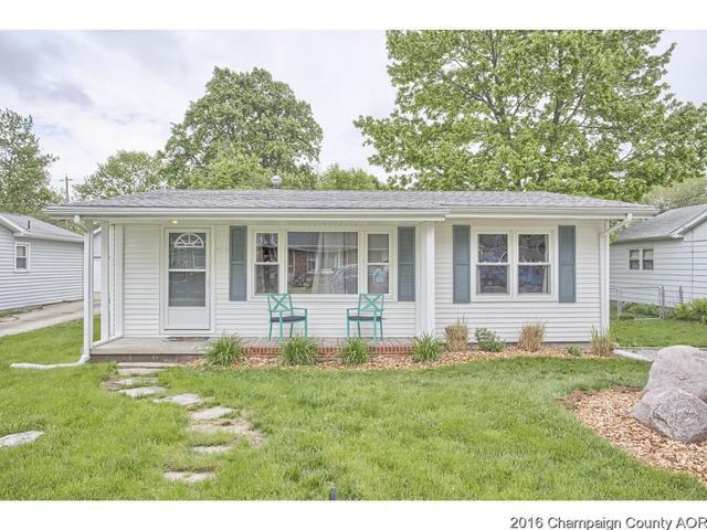 204 Augusta Dr, Mahomet, IL 61853